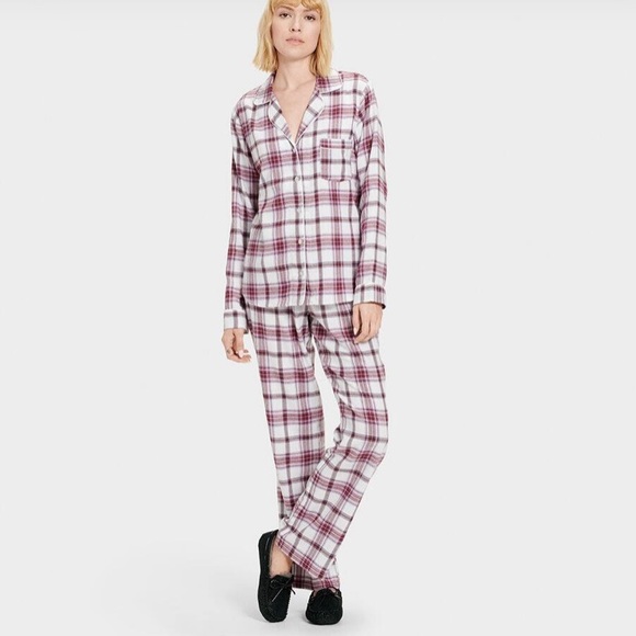 UGG Other - UGG Women's Raven Flannel Pajama Set